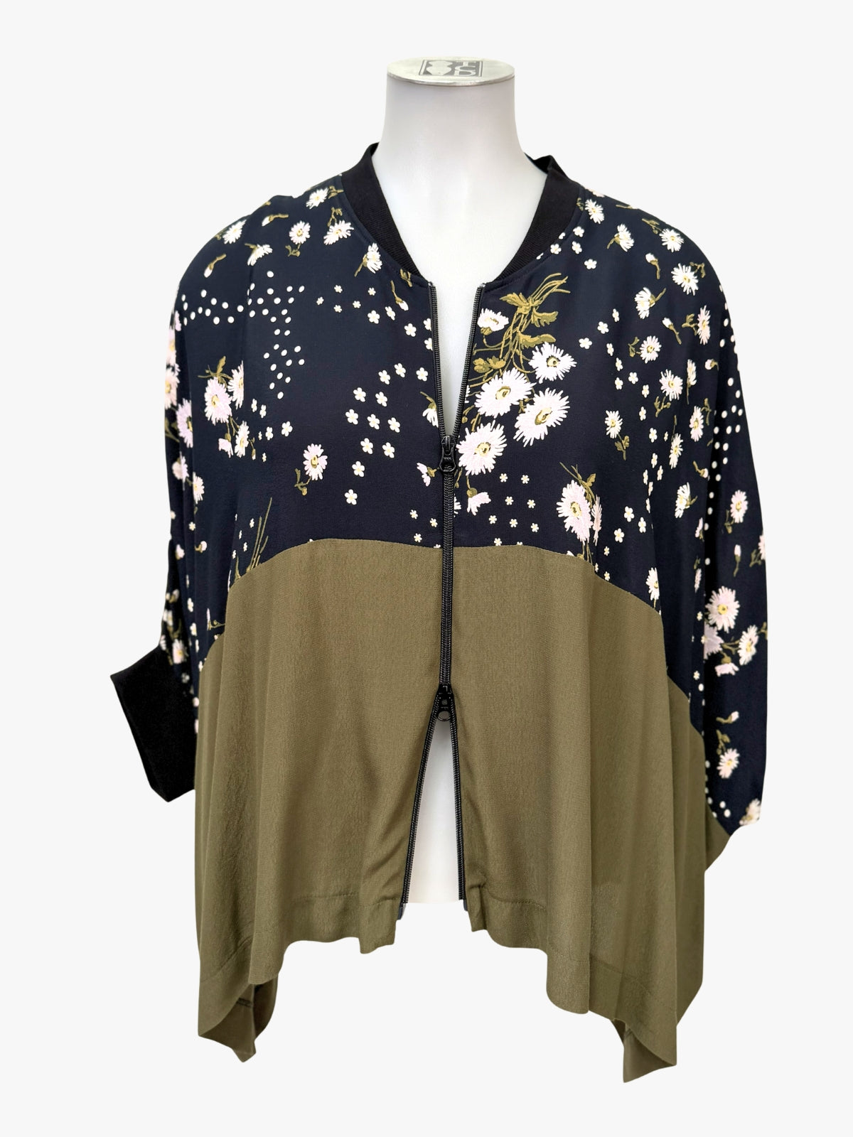 Juna Bomber - Daisy