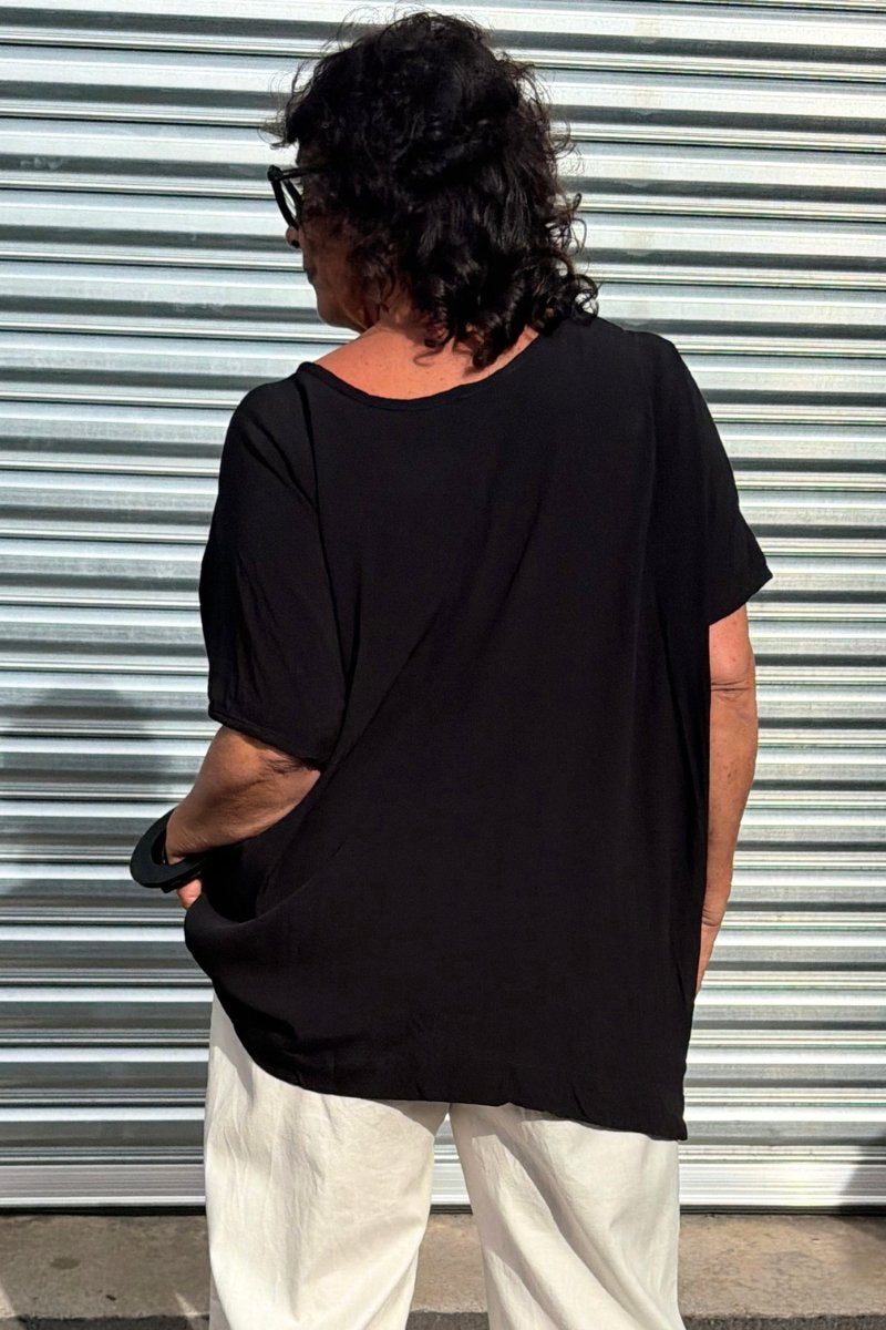 TCD Gorjis Tee Top - Black