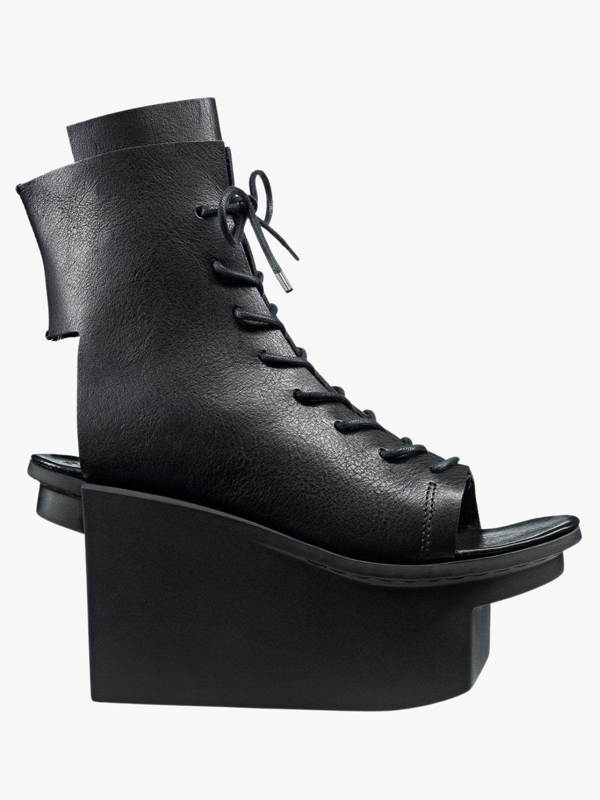 Trippen Poise Shoe - Black (Lucky Last size 39)