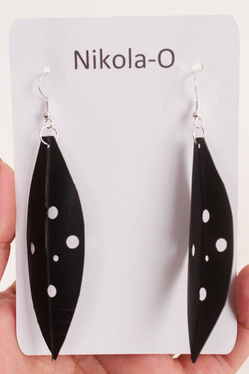 Nikola-O Nikola-O - Karamu Earrings Black jewellery