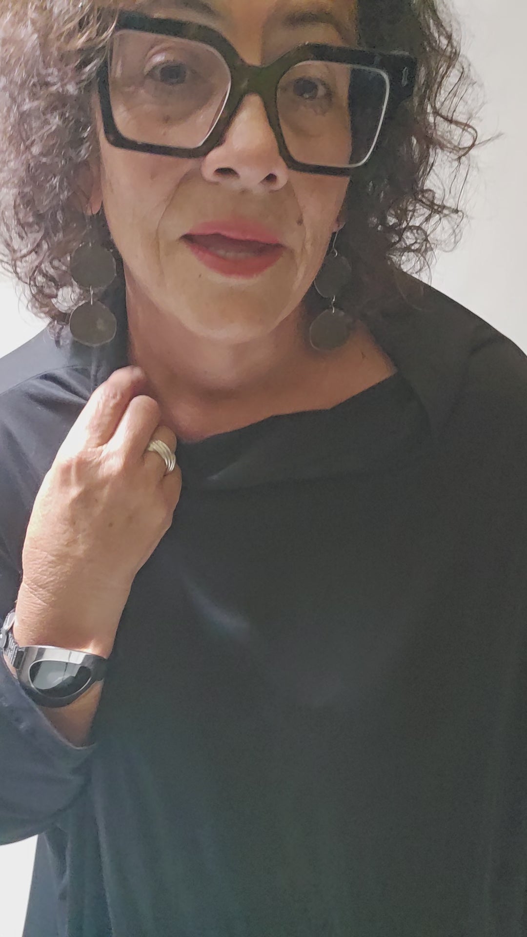 TCD Phoebe Funnel Top - Black