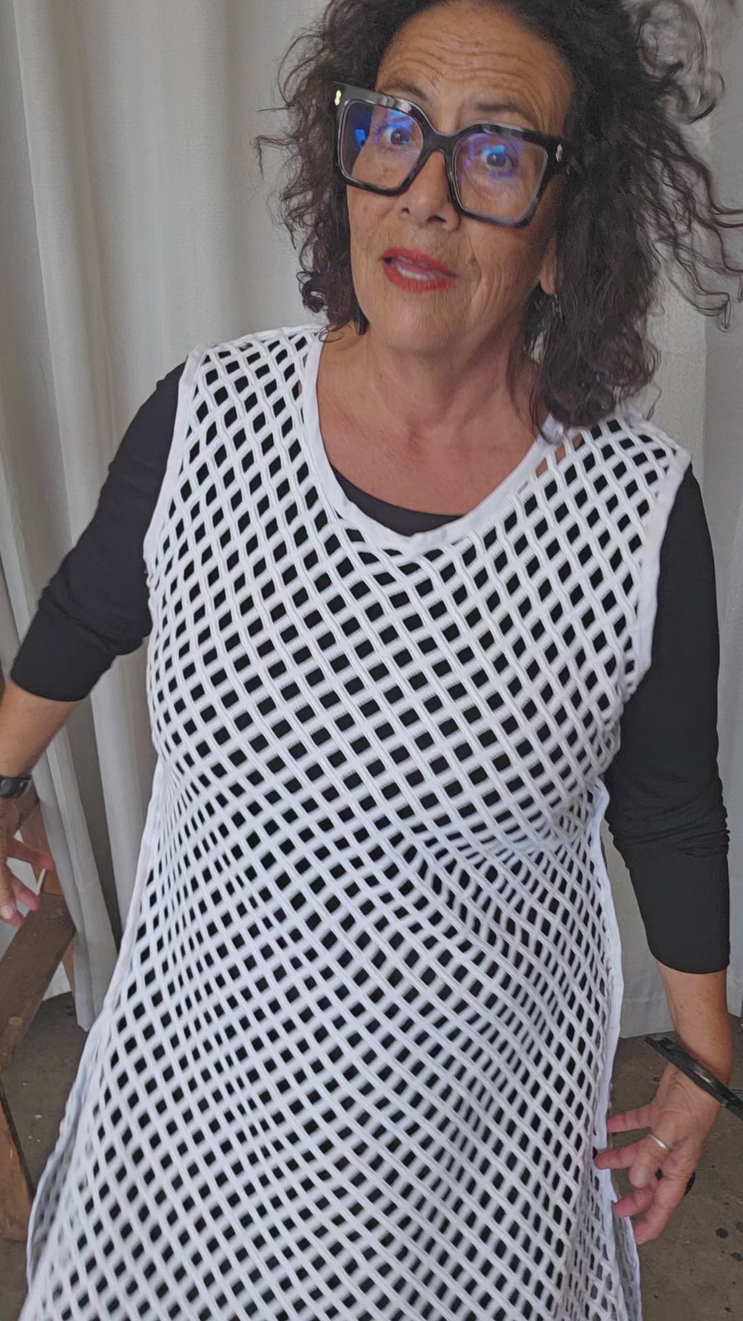 TCD Xena Tunic - White (LUCKY LAST - L = 22-24)