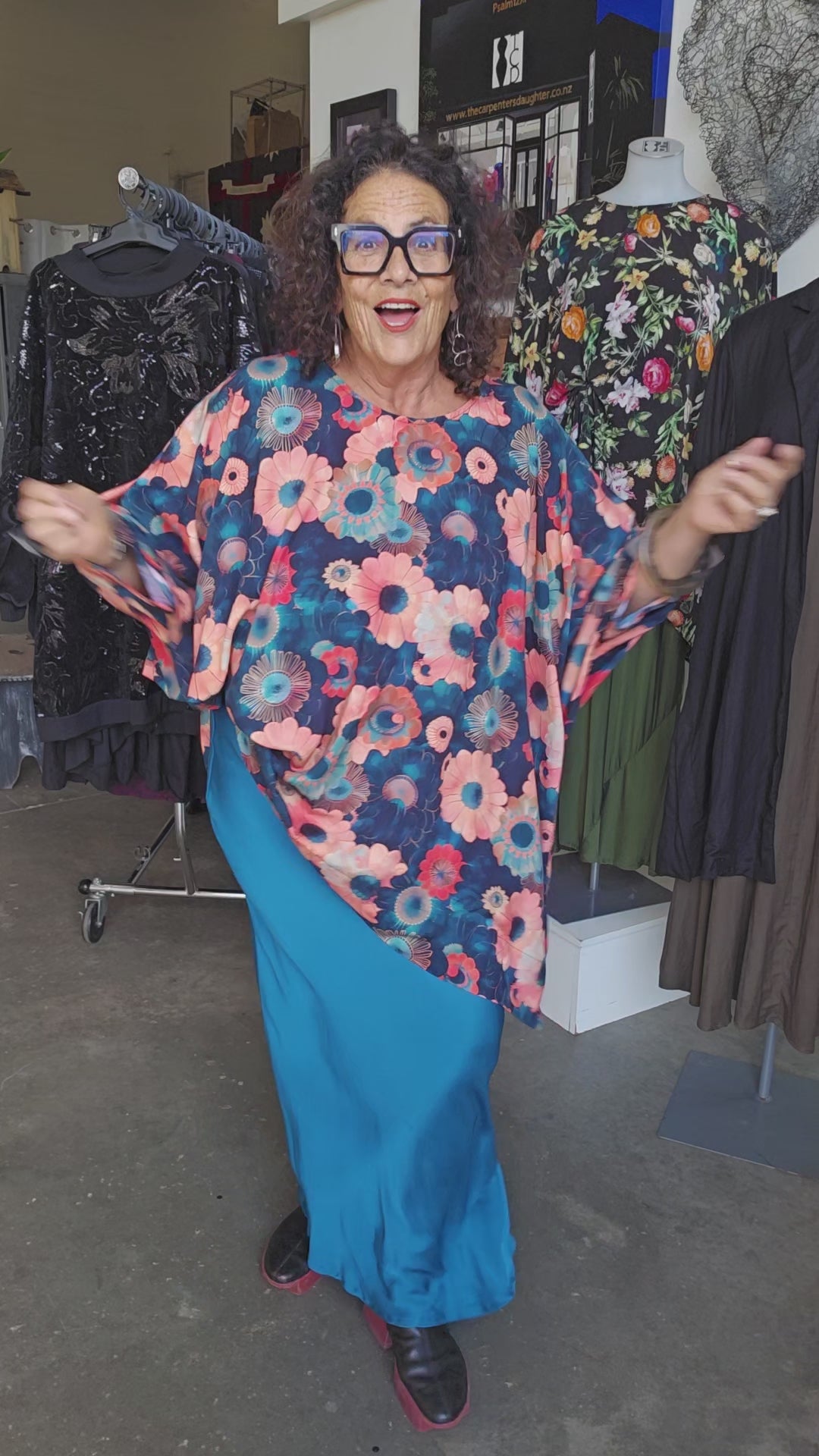 TCD - Woven Tee - Garden (LUCKY LAST - O/S = 14-24)