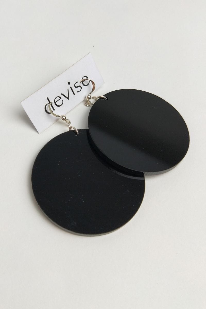 TBB Devise Circle Earrings - Black Shop