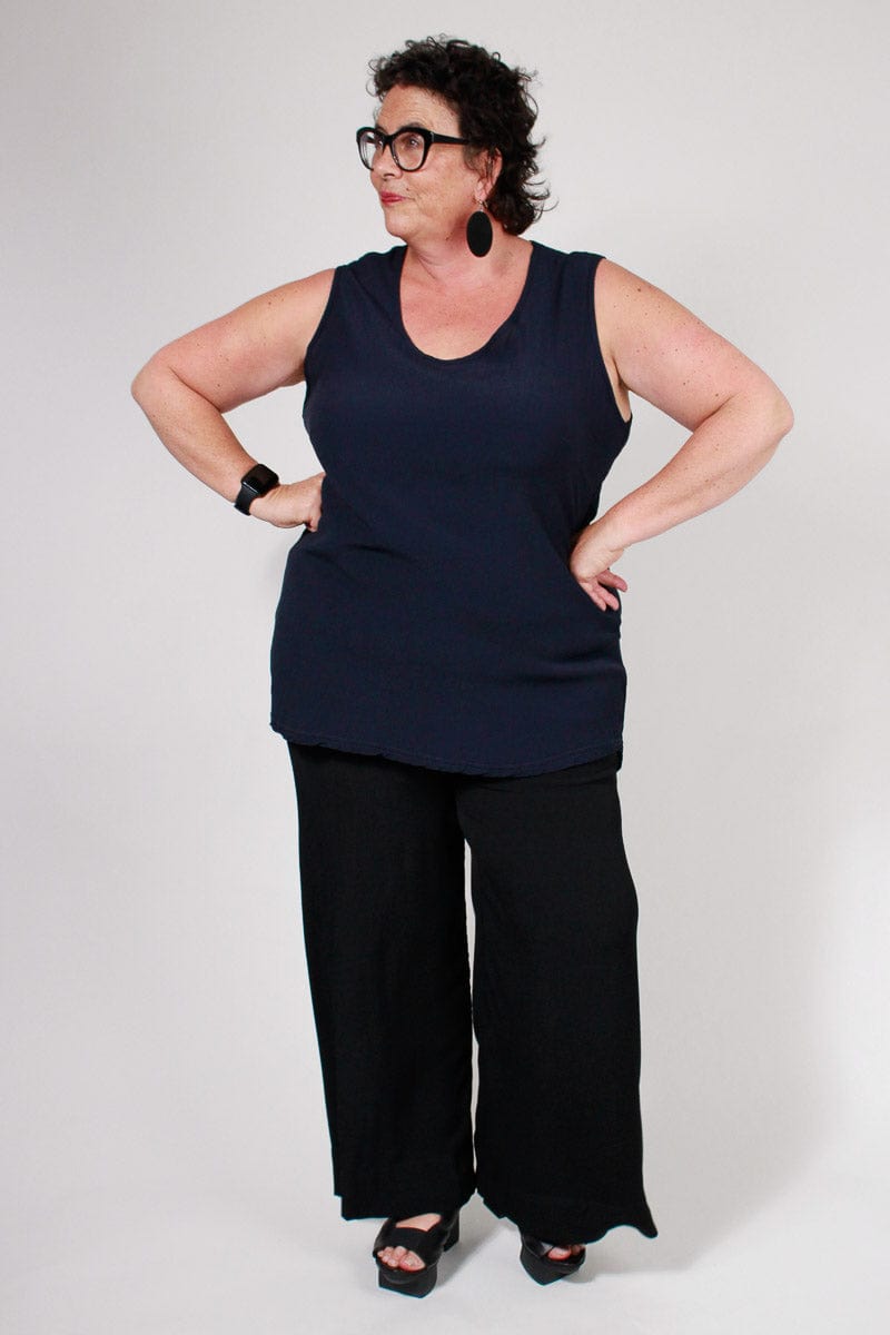 TCD TCD Bobbie Camisole (No Frills) - Navy Shop