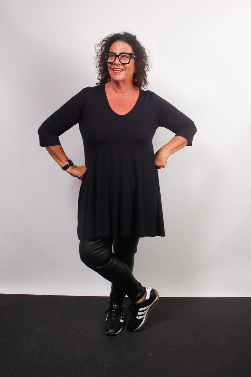 TCD TCD Evie Tee (T-Shirt) - Navy Shop