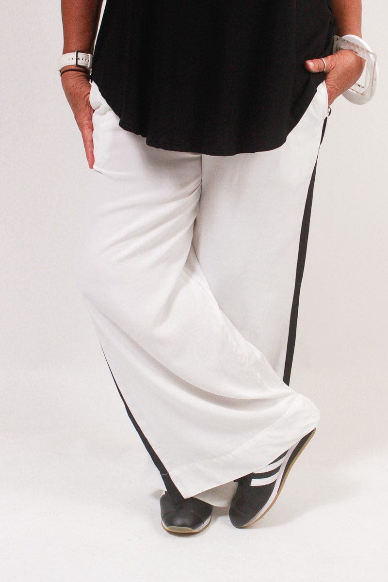 TCD TCD EXCLUSIZE Athleisure Pant - Cream/Black Stripe Shop