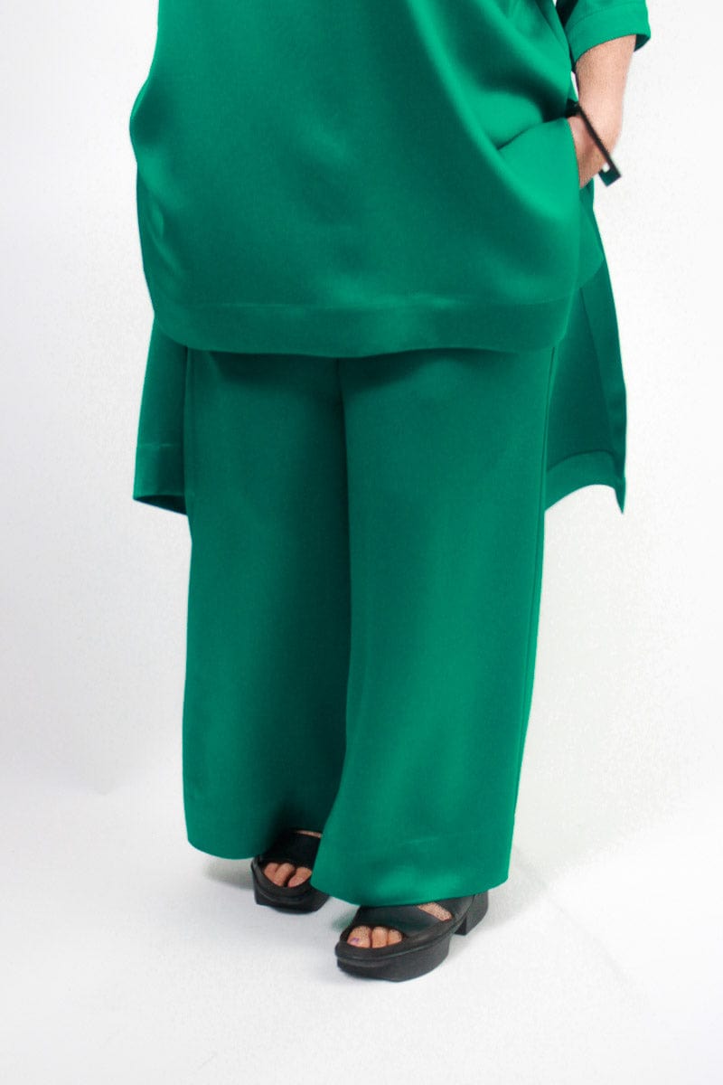 TCD TCD Sadie Pant - Emerald Satin Shop