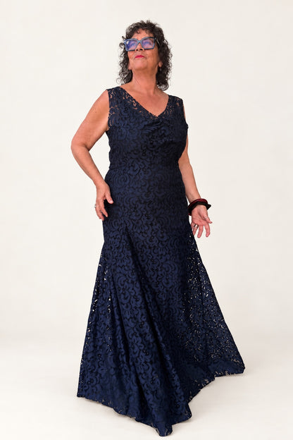 PRE ORDER TCD Marilyn Dress - Navy &amp; black Lace