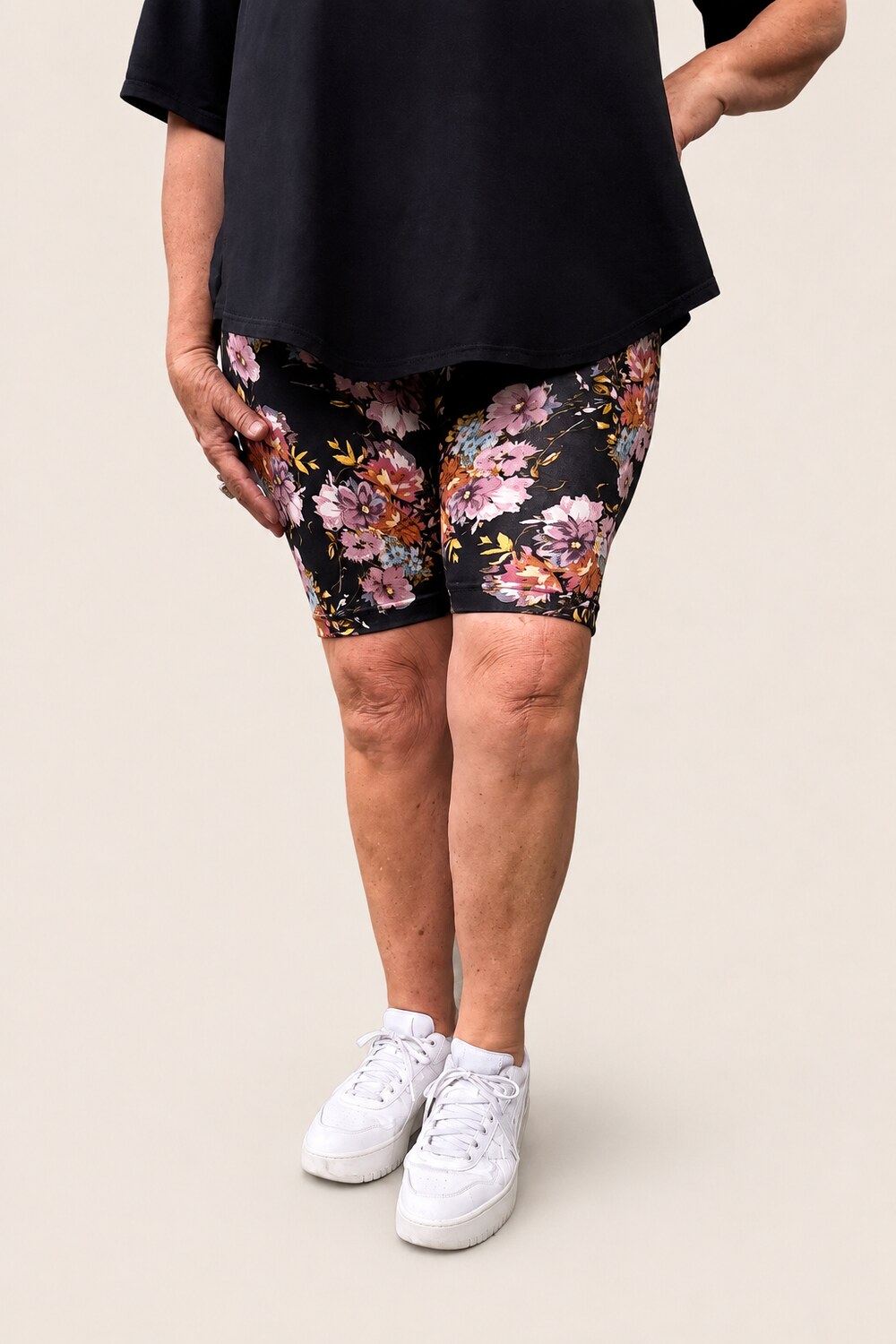 TCD Hotpants - Midnight Floral