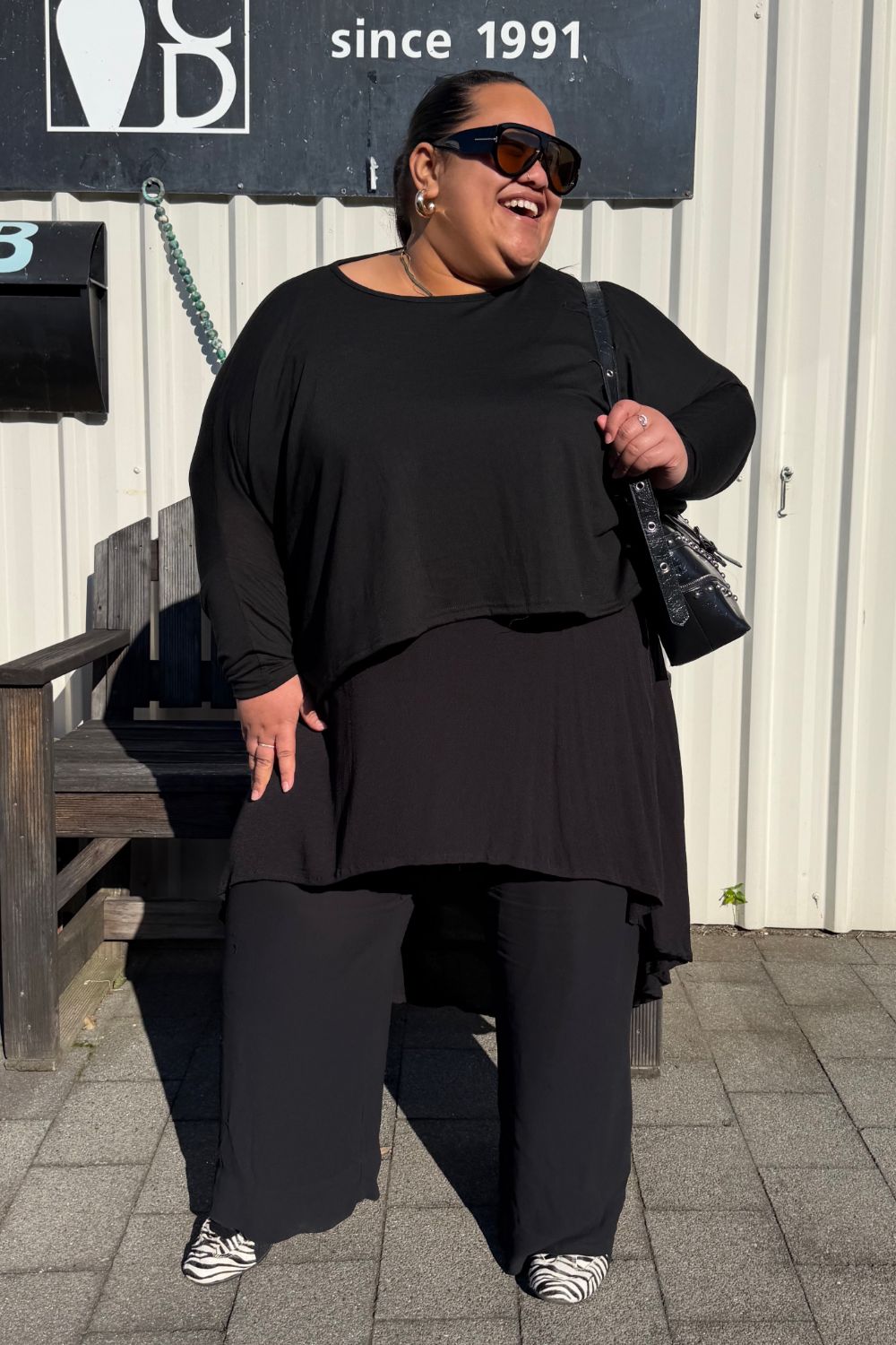 TCD Lockdown Crop - Black Merino