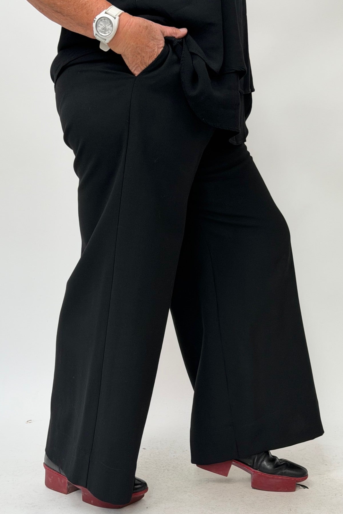 TCD Sadie Pants - Black Wool