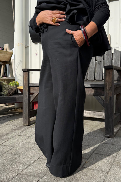 TCD Sadie Pants - Black Wool
