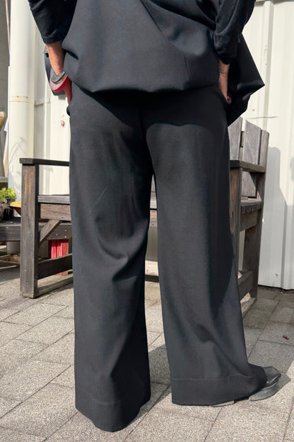 TCD Sadie Pants - Black Wool