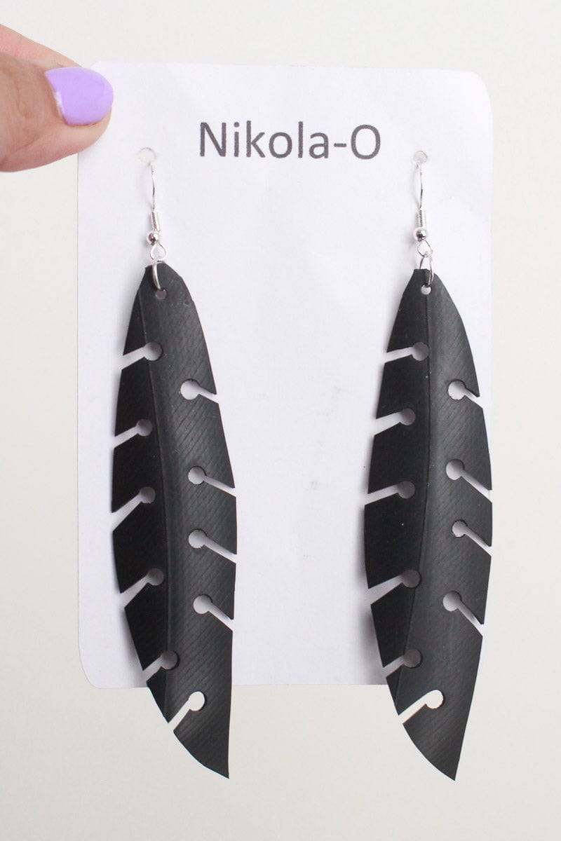 Nikola-O Nikola-O - Mamaku Fern Earrings Black jewellery
