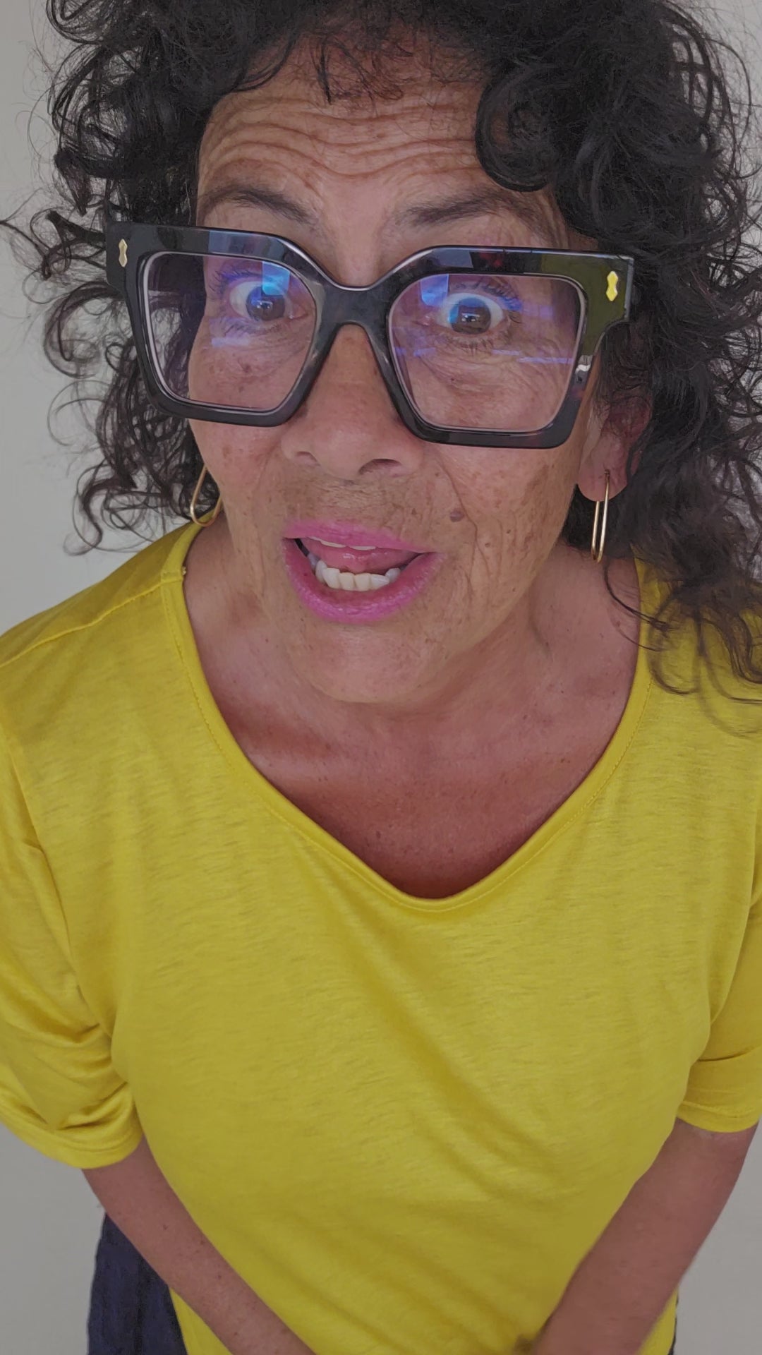 TCD Curve Tee - Gold