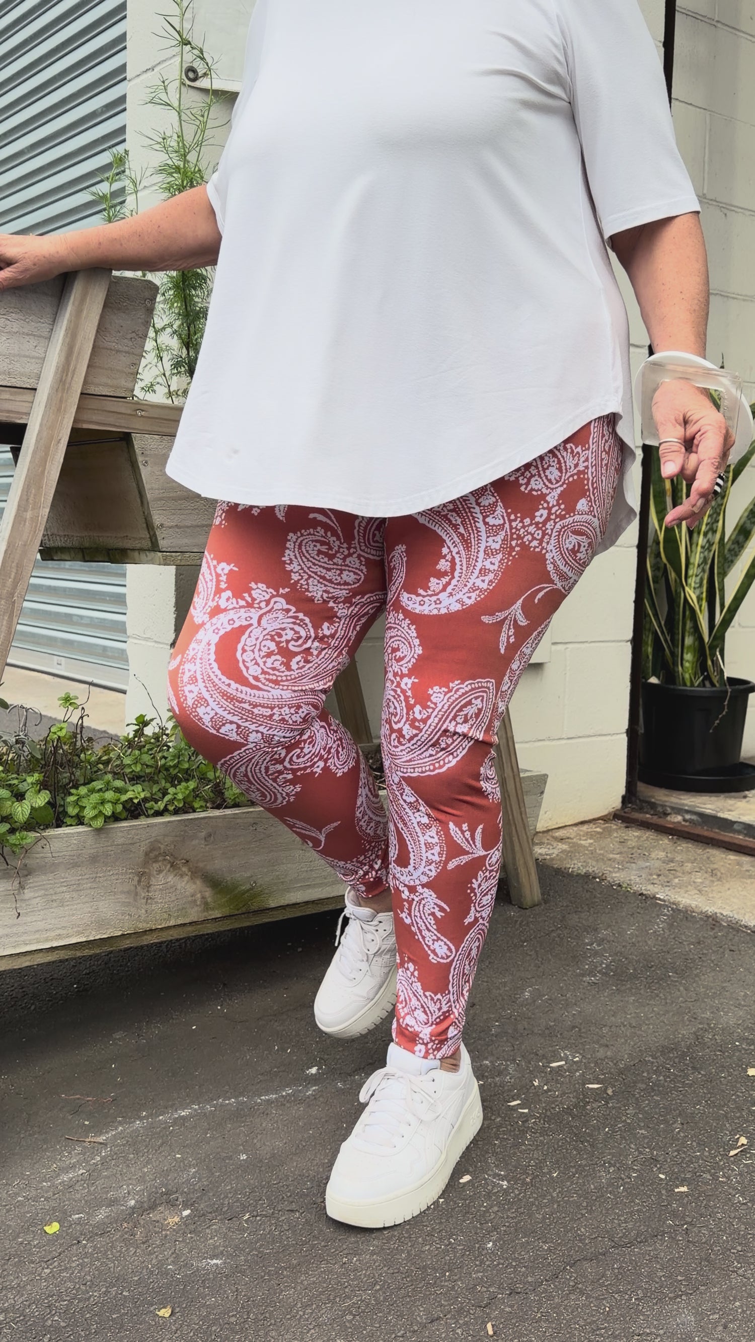 TCD Leggings - Paisley