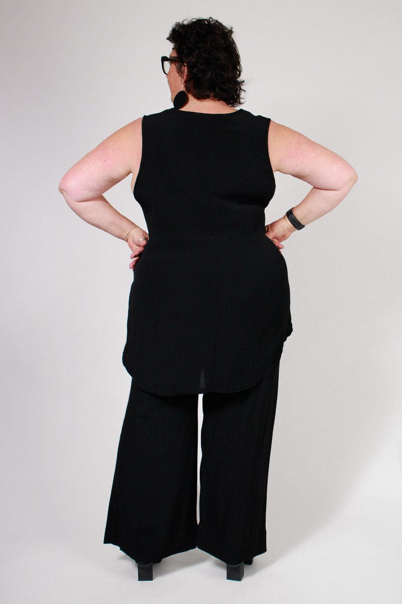 TCD TCD Bobbie Camisole  (No Frills) - Black Shop