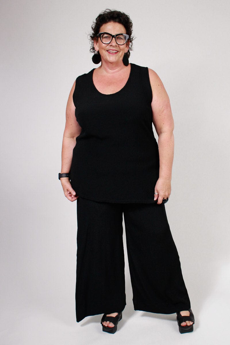 TCD TCD Bobbie Camisole  (No Frills) - Black Shop
