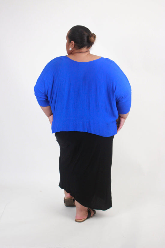 Plus Size Clothing Style and Insight for Curvy Women